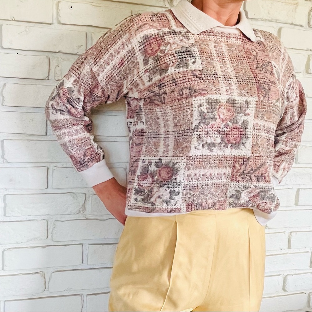 Vintage Pink Cream Patterned Women's Sweater